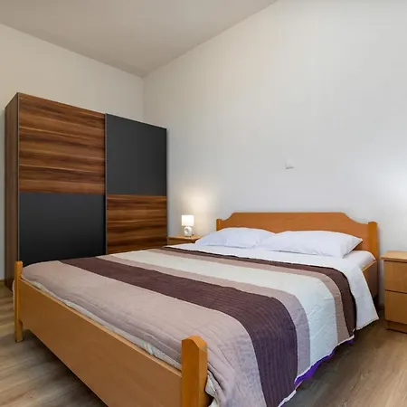 Top Central Apartments